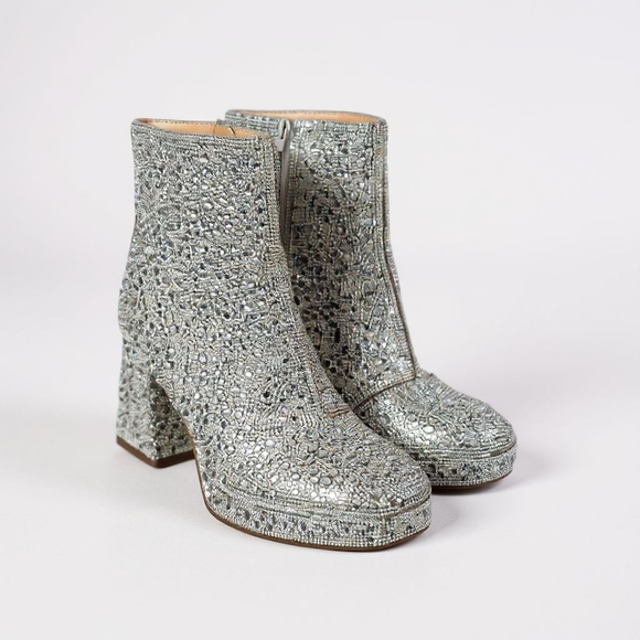 New Steve Madden Rhinestone Ankle Boots In Silver Size Woman's 10 - Picture 1 of 15